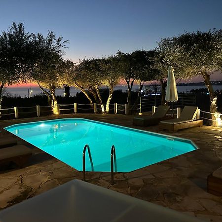 Banana Sunset Villas Пафос Екстериор снимка
